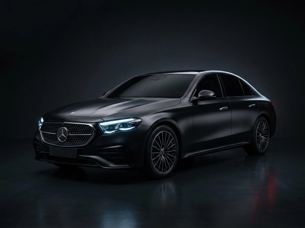 Mercedes E-Class chauffeur car — The everyday standard.